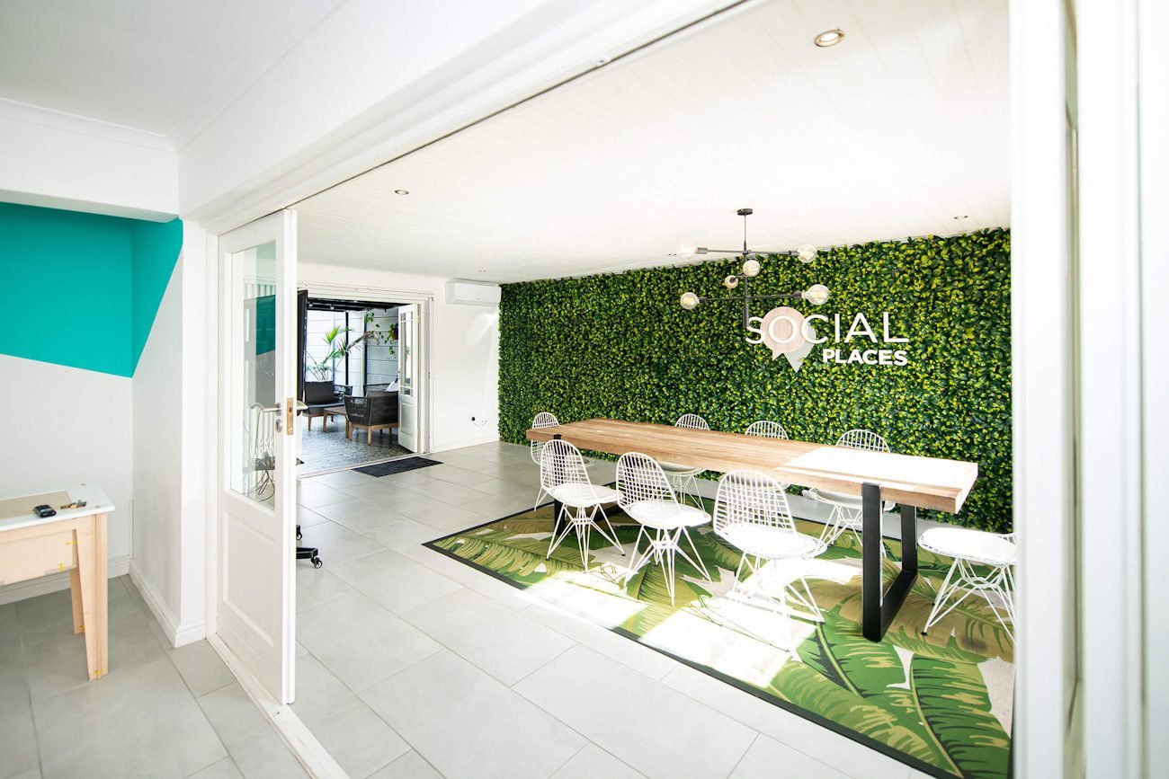 Building-Modification-Social-Places-2