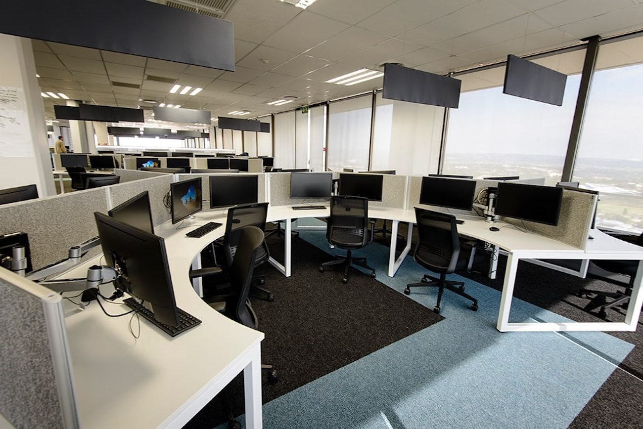 Corporate-Interior-Design-Innovation-Group-3 (1)