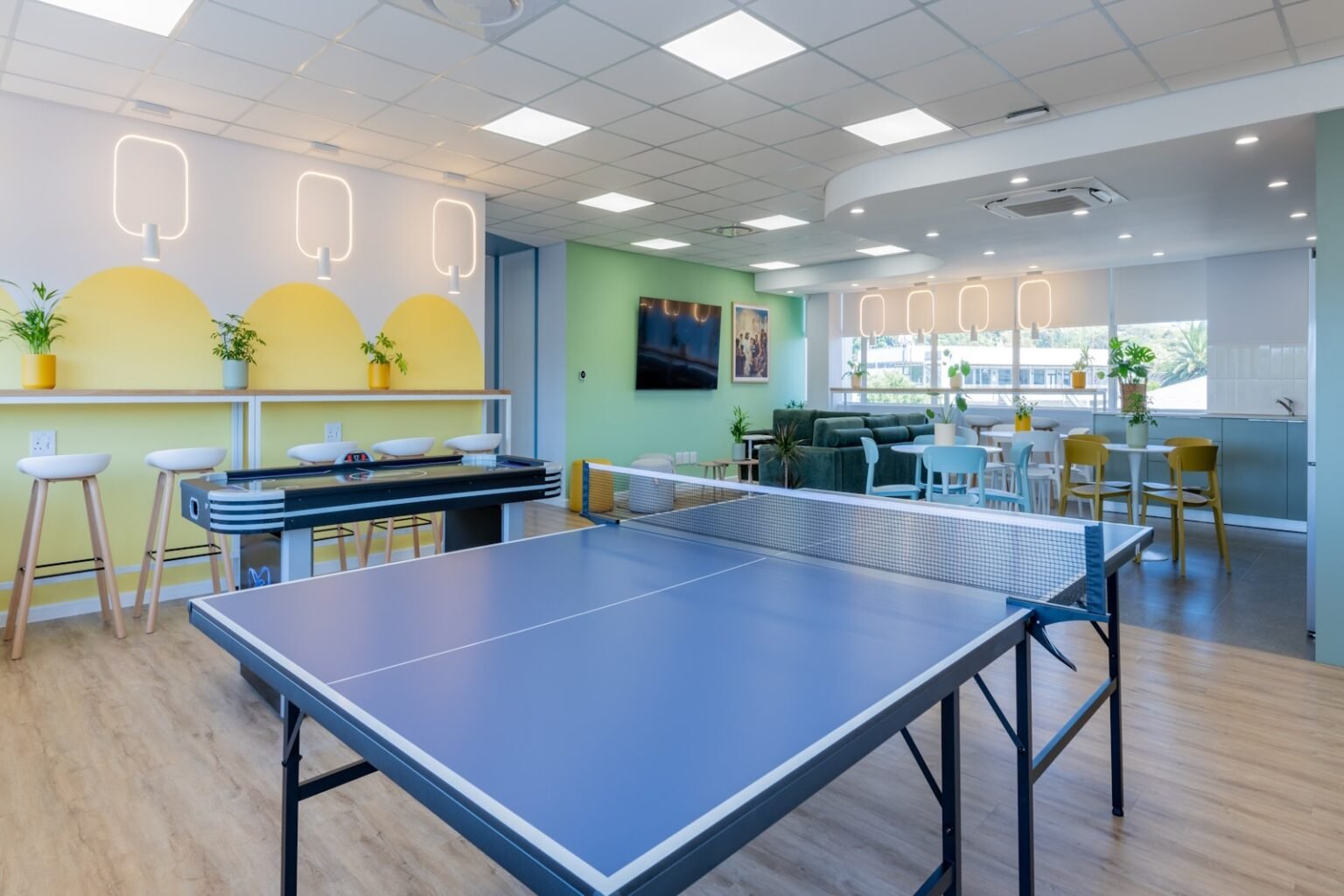 company-interior-design-canteen-area-2-1536x1024